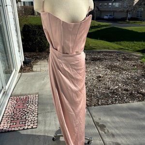 NWT V Chapman The June Maxi Dress in Rose Dust Pink Strapless Satin Gown Size 14